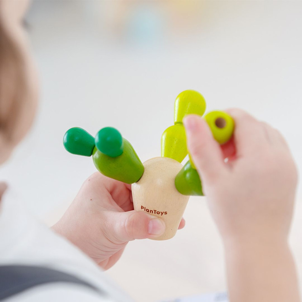 Mini Balancing Cactus toy for babies, promoting fun and coordination in playtime. Perfect for early development!