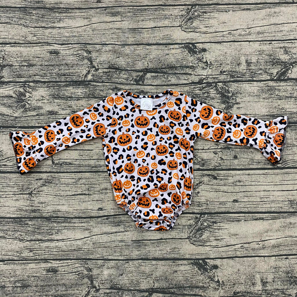 Leopard Pumpkins Long Sleeve Bell Leo for babies, perfect for playtime and cozy wear.