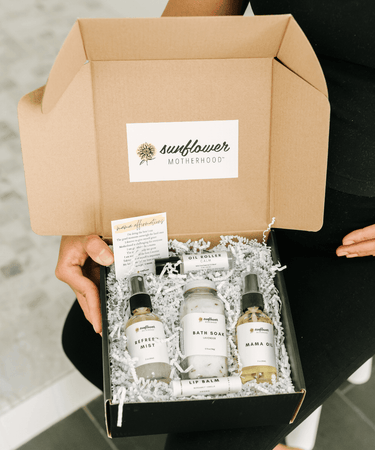 Self Care Gift Box: Luxurious bath & body gift set for babies, perfect for pampering and relaxation.
