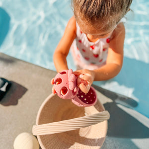 Strawberry Patch Bath Toys