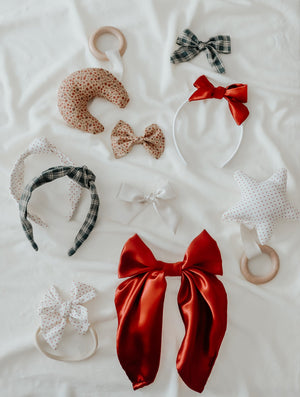 Berry Holiday Large Bow Clip