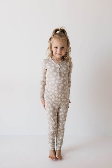 Bamboo two-piece pajamas in French gray floral design for babies, perfect for comfortable sleep.