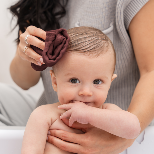 Muslin Washcloths in Wine