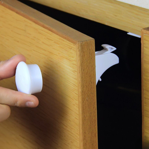 Magnetic key replacement for Baby Proof Me safety locks, 2 pack, ensuring secure babyproofing at home.