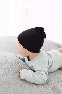 Swaddle Blanket and Hat Set - Black - MOOGCO Baby