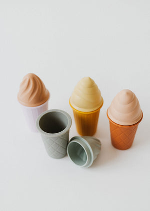 Colorful silicone ice cream cones for babies, perfect bath toys for fun and imaginative playtime.