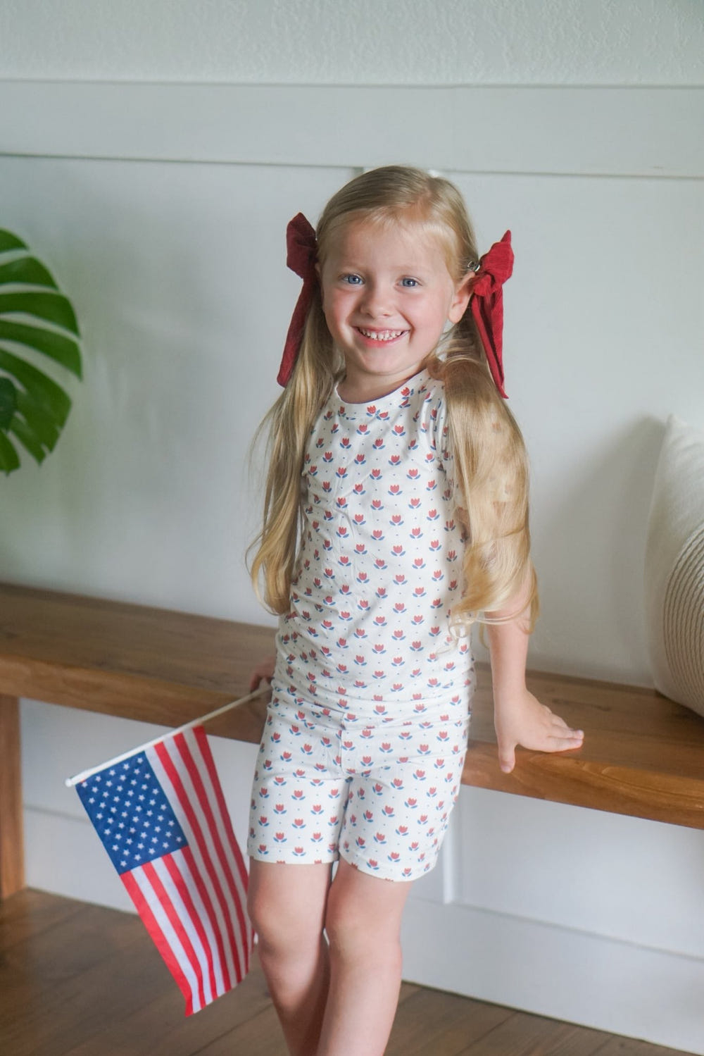 Red White & Blue Tulip 2pc Bamboo Pajamas for babies, perfect for comfortable sleep and cozy bedding.