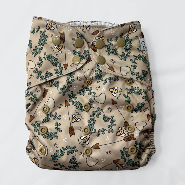 Cloth Diaper Cover - Love Bees