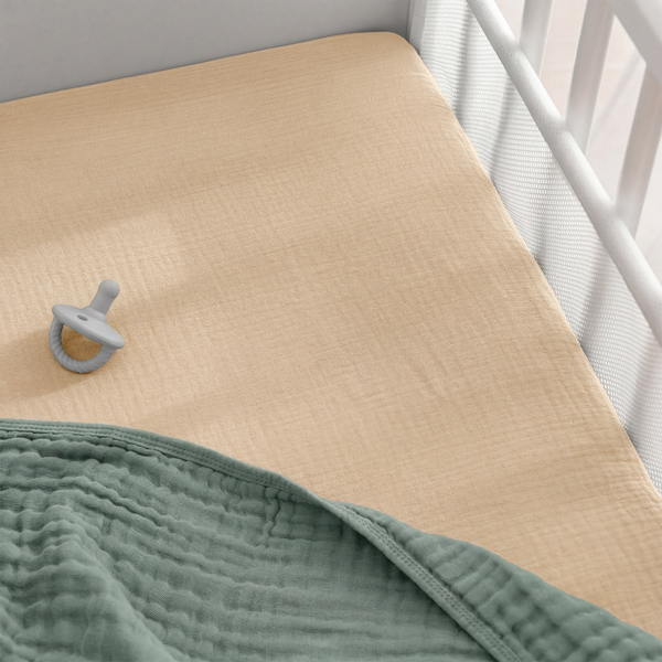 Muslin Cotton Bassinet Sheets, 2 Pack in Fern and Cream