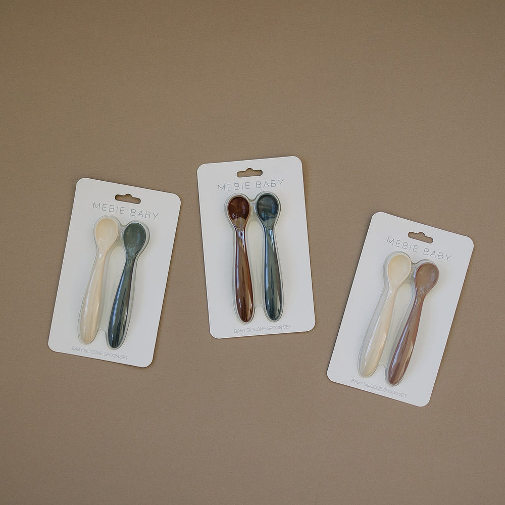 Silicone spoon set for babies, perfect feeding utensils for safe and easy mealtime.