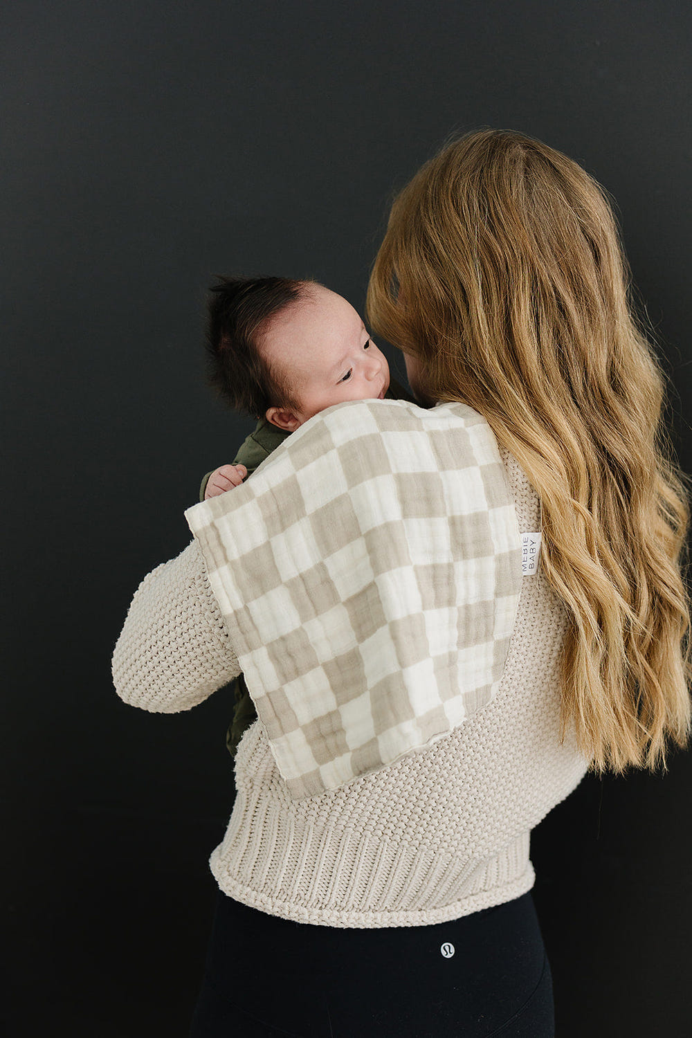 Taupe Checkered Muslin Burp Cloth - MOOGCO Baby
