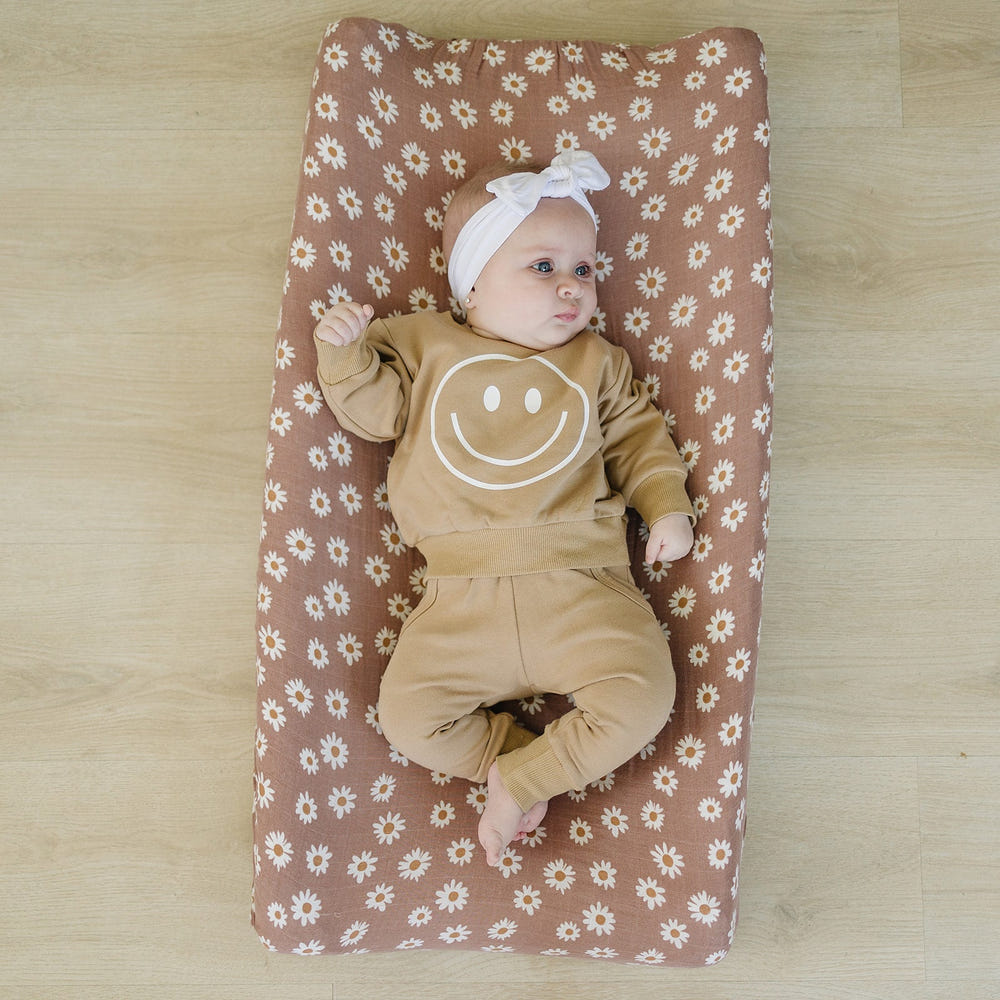 Daisy Dream Muslin Changing Pad Cover - MOOGCO Baby