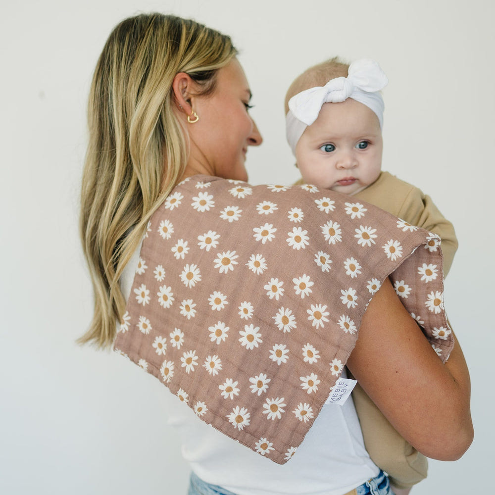 Daisy Dream Muslin Burp Cloth - MOOGCO Baby