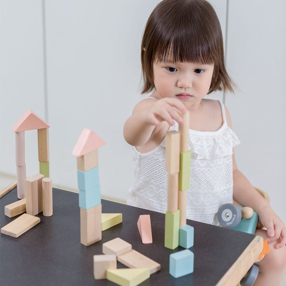 Colorful 40 unit blocks for STEM learning and creative play, perfect for developing fine motor skills in babies and toddlers.