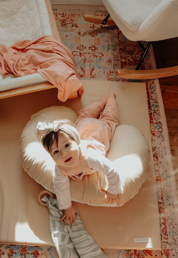 Peony Ribbed Stretch Swaddle