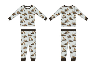 Dream Digger Set sleepsuit for babies, featuring a playful design in a cozy fabric, angle view 6.