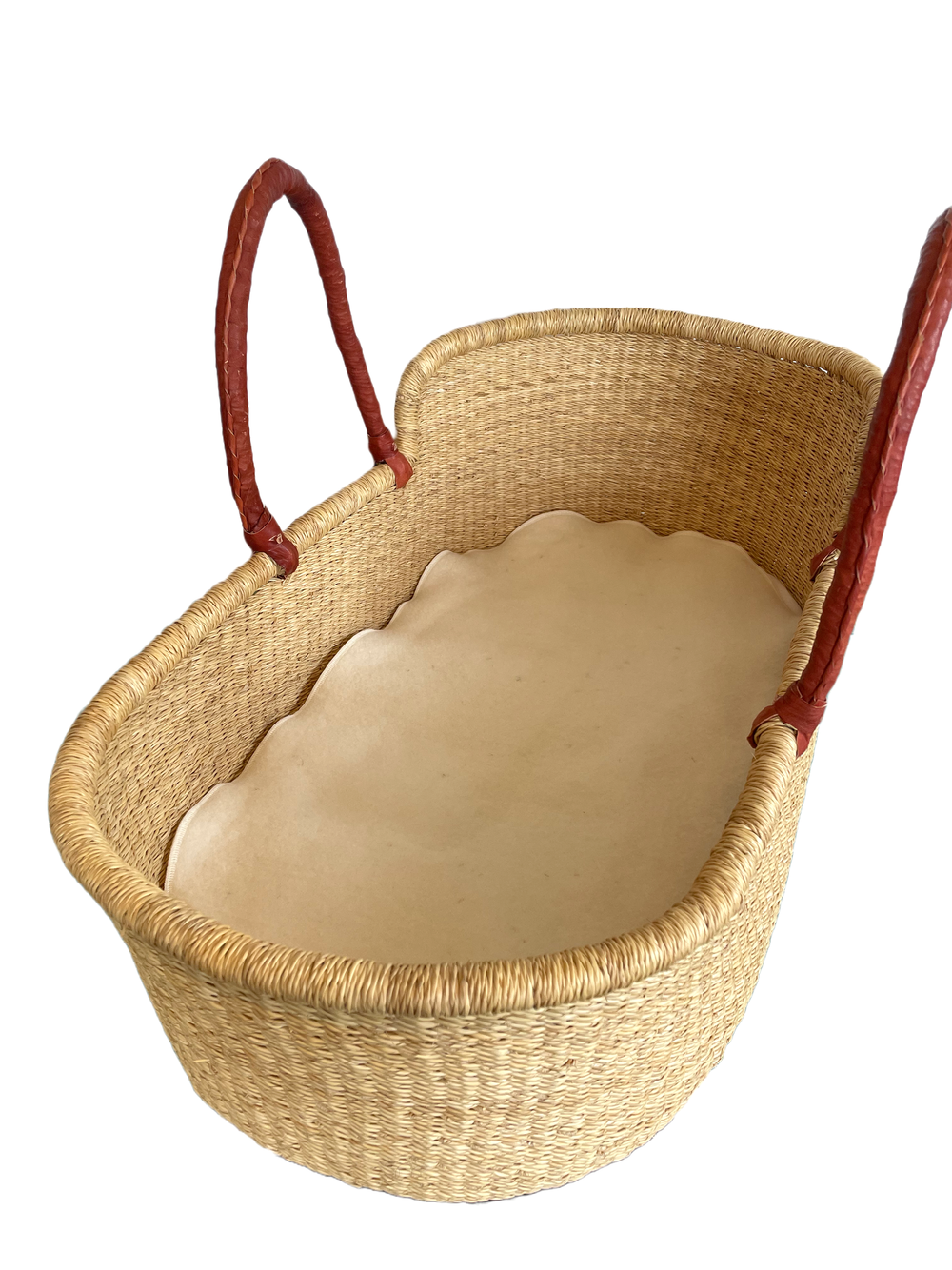 Organic wool puddle pad mattress protector for babies, ensuring comfort and protection against spills.