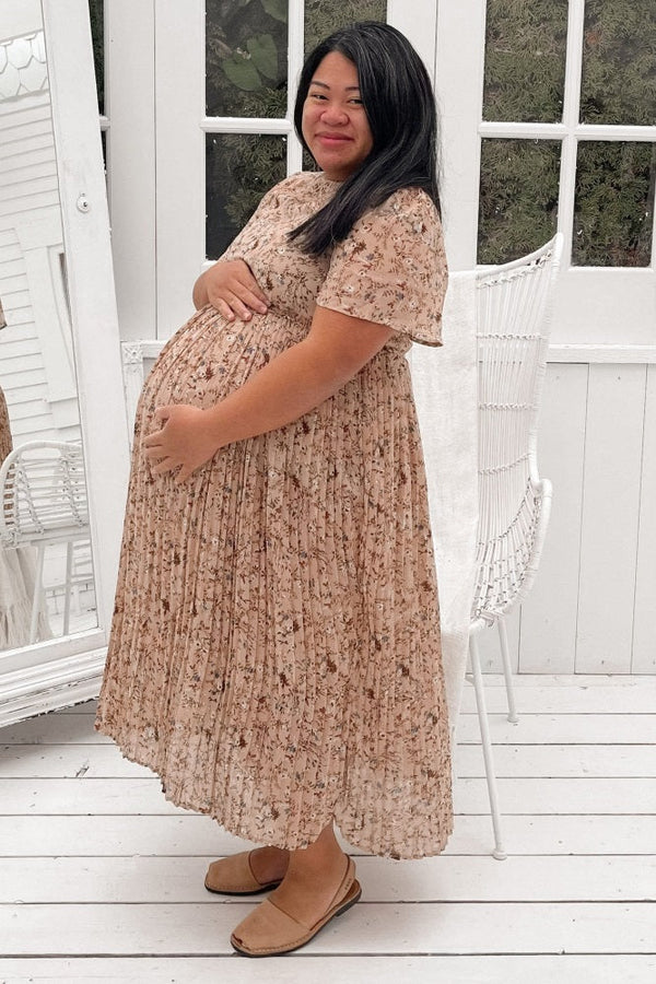 Beige Floral Pleated Short Sleeve Chiffon Maternity Midi Dress