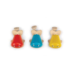 Colorful fish castanet for babies, perfect for creative play and sensory development. Angle 3 view.