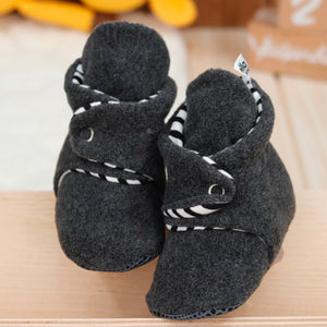 Anti-Slip Sole, Fleece Baby Booties, Newborn Home Booties, Sweat Proof Organic Cotton Lining, Anthracite