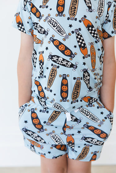 Aleister Pocket Short Set for babies - stylish two-piece outfit in soft fabric, perfect for warm weather play.