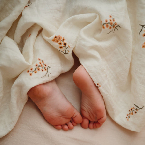 Mushie Organic Cotton Muslin Swaddle Blanket extra soft