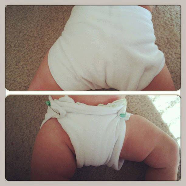 Flat cloth diaper made from organic cotton and natural hemp, perfect for eco-friendly baby care.