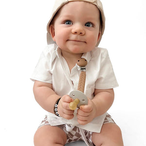 Knox Pacifier & Toy Clip in angle view, perfect teether for babies, ensuring comfort and convenience.
