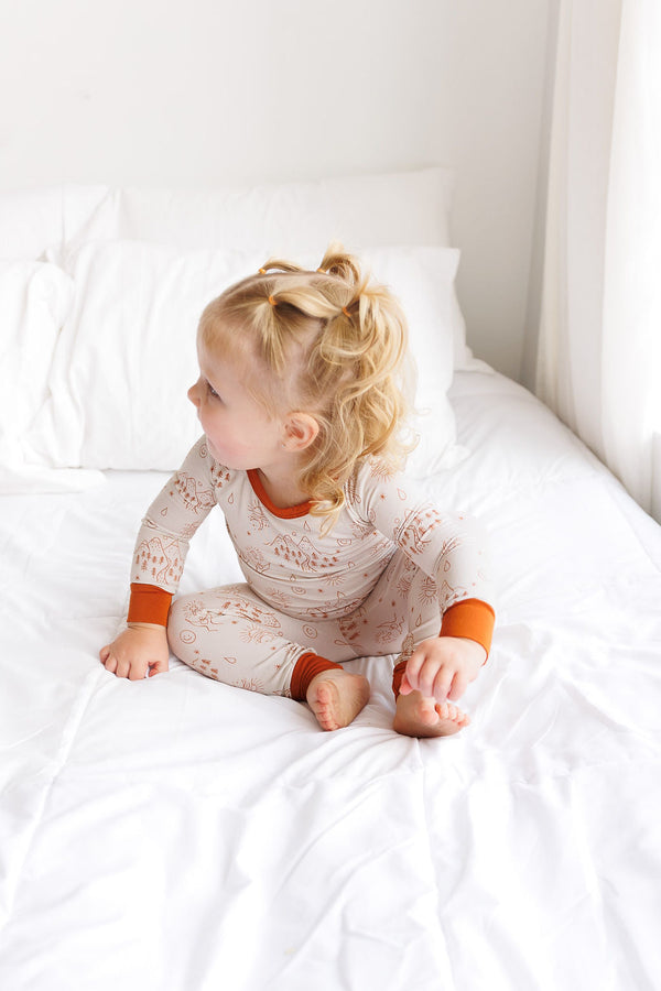 Praise Two-Piece Set