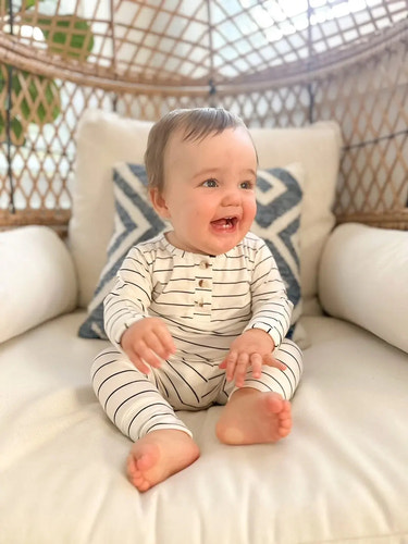 Top and Bottom Outfit and Hat Set (Newborn-12 months sizes) Black Stripes - MOOGCO Baby