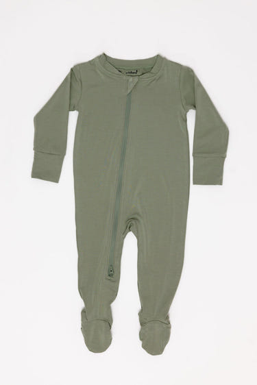 Acadian CloudBlend™ Footed Pajamas for babies, soft and cozy sleepwear in a cute design. Perfect for comfy nights.