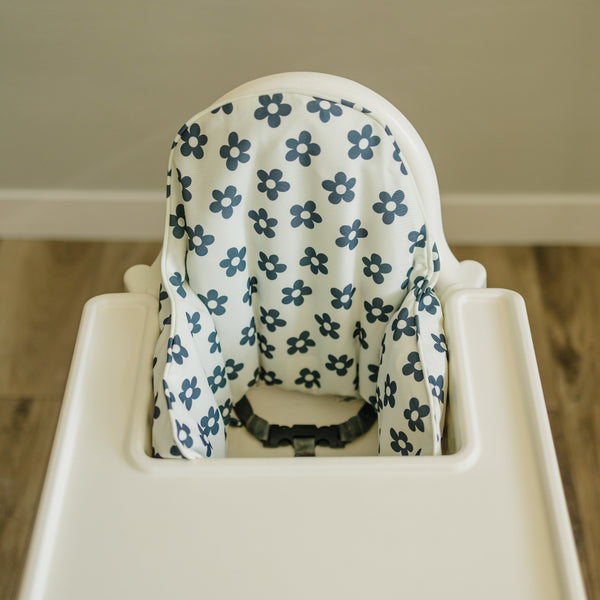 Retro Black & White Daisy IKEA Antilop Cushion Cover