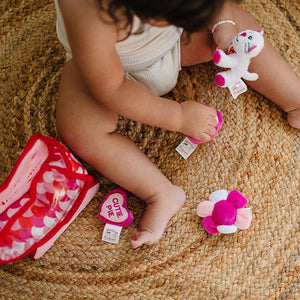 Valentine's Day Plush Fill & Spill Playset & Keepsake Gift  with 4 ct Mini Sensory Toys (Cat, Heart, Flower, Cupcake)