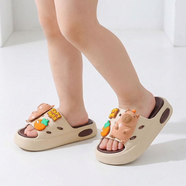 Capybara Kids Slippers – Soft & Non-Slip (Ages 2–9)