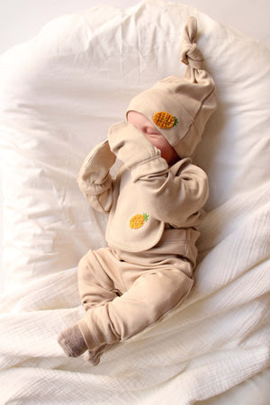 Pineapple Patterned 5 Piece Newborn Set