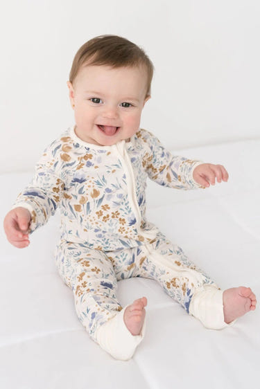 Bamboo baby pajamas and shorts for newborns to 24 months, soft and eco-friendly sleepsuits.
