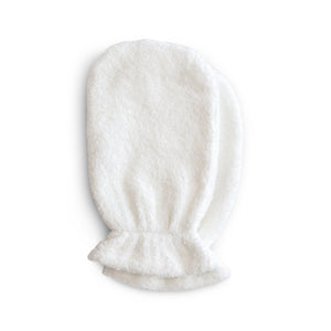 Organic cotton bath mitt for babies, soft and gentle, shown from angle 5. Perfect for bath time care.