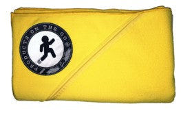 Ultimate Beach Towel Blanket with Zipper Compartment for babies, perfect for beach days and outdoor adventures.