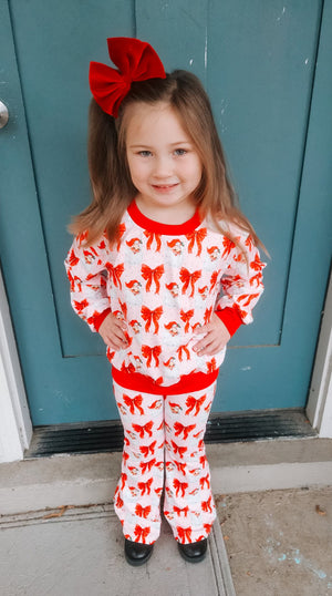 Red Santa bows lounge set for babies, cozy and festive, perfect for holiday playtime and entertainment.