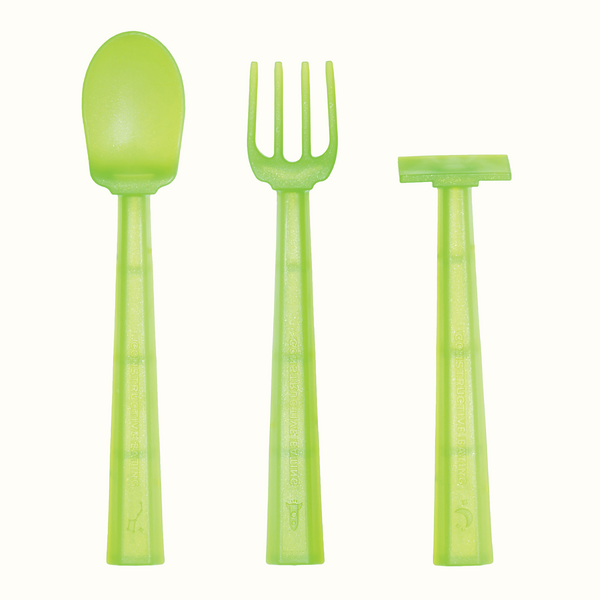 UFO Training Plate and Utensils for babies, designed for easy feeding and fun mealtime experiences.