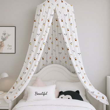 Cartoon Snoopy Printed Canopy