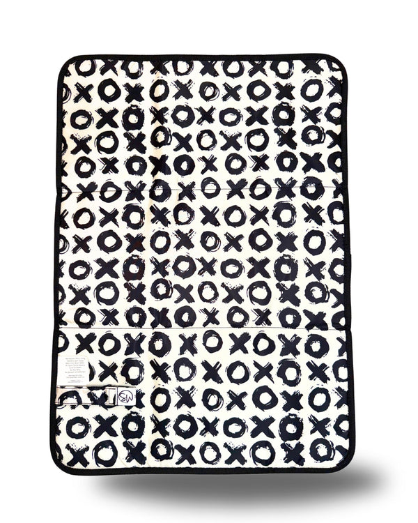 Sarah Wells Portable Diaper Changing Pad Machine Washable, Foldable for Travel or Diaper Bags (XOXO)
