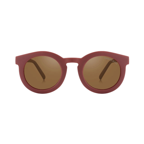 Classic sustainable sunglasses for kids aged 3-8, plant-based, bendable, polarized, angled view.