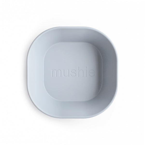 Square dinnerware bowls for babies, featuring a modern design and vibrant colors, perfect for mealtime.