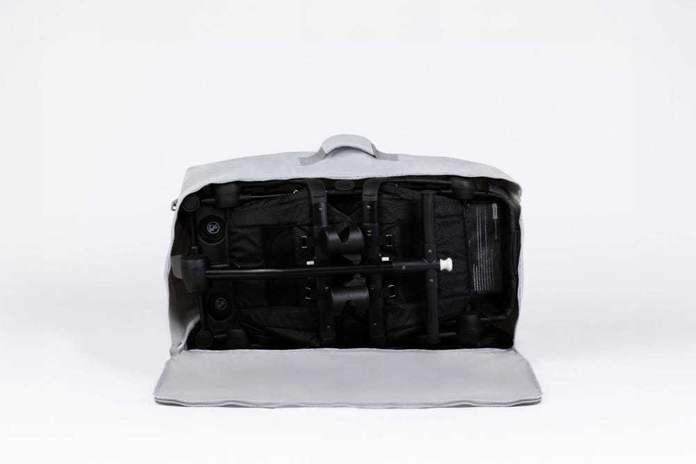 "Stylish Travel Bag for babies, perfect for on-the-go parents, featuring spacious compartments and durable design."