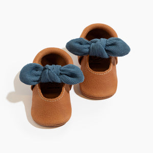 Corduroy Cowgirl Knotted Bow Baby Shoe - stylish and comfy mocc for little ones. Perfect for any outfit!