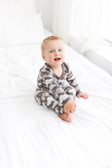 Creed Camo Two Piece Set for babies, featuring stylish camo design and comfortable fit. Perfect for playtime!