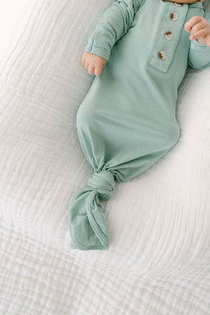 Knotted Baby Gown & Hat Set - Mint (Newborn-3 months)