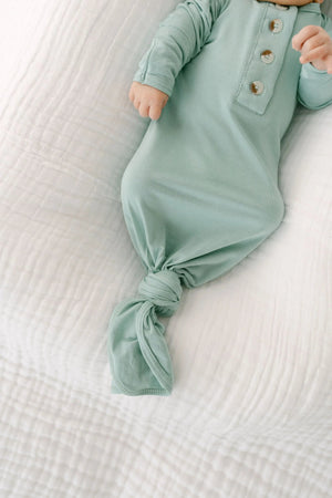 Knotted Baby Gown & Hat Set - Mint (Newborn-3 months) - MOOGCO Baby