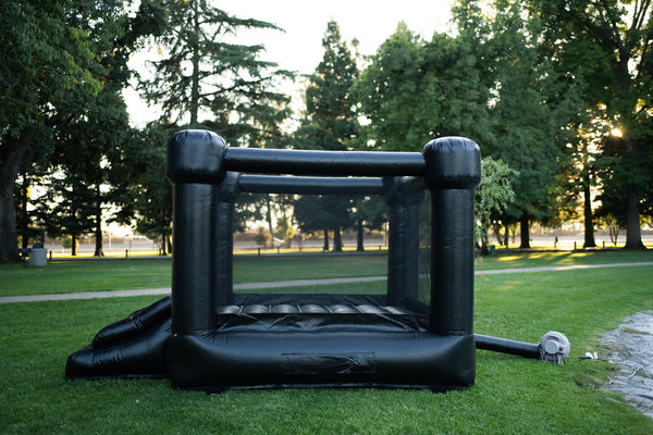 Mini Luna - Black Bounce House
